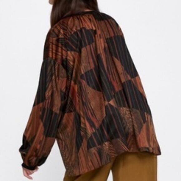 Zara Top Small - Picture 2 of 4